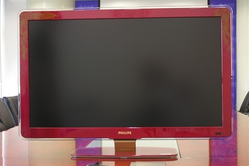 古典&現(xiàn)代交融!飛利浦龍鳳版電視評(píng)測(cè)