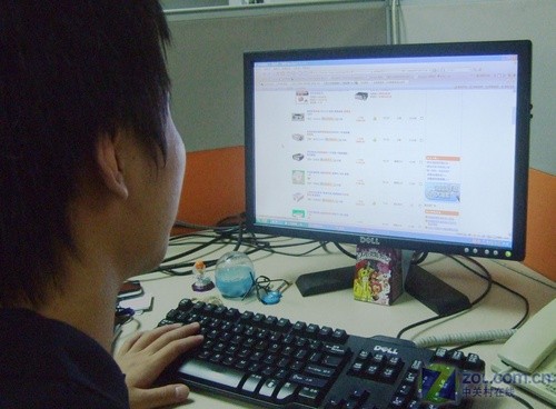 W(wng)ُIVW(wng)ُ?f)ӰC(j)L(fng)U\ 