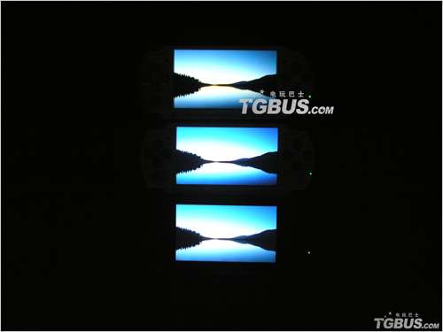 PSP三版本機(jī)器屏幕對(duì)比 電玩巴士PSP中文網(wǎng)