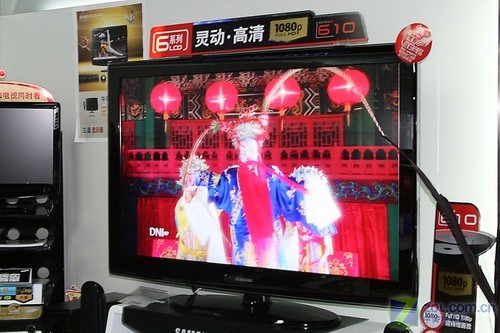 更加實(shí)惠 三星46吋高端液晶再降500元  更加實(shí)惠 三星46吋高端液晶再降500元