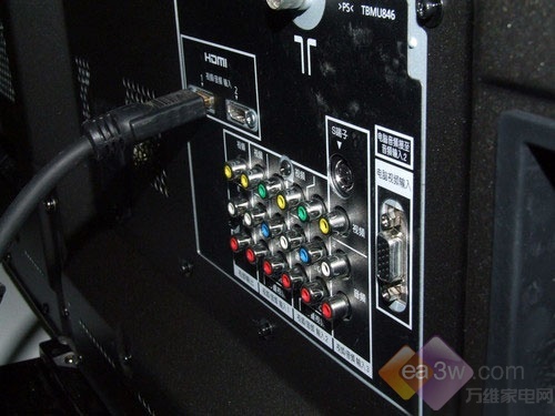 首次開降 松下TH-42PV8C等離子降千元