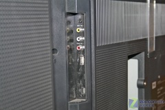 玻璃底座 一線46"高端液晶狠砸6999元  玻璃底座 一線46"高端液晶狠砸6999元