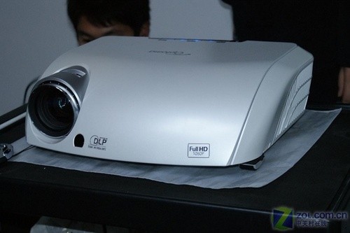 客廳專用1080p 奧圖碼HD805S投影促銷 客廳專用1080p 奧圖碼HD805S投影促銷