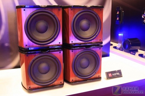 惠威Sub10/Sub10D低音炮亮相廣州音響展
