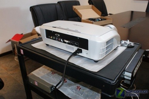 客廳首選1080p 奧圖碼HD805S最低價促  客廳首選1080p 奧圖碼HD805S最低價促