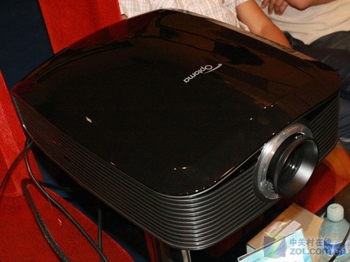 全新1080p 奧圖碼發(fā)布DLP高清新品HD82  全新1080p 奧圖碼發(fā)布DLP高清新品HD82