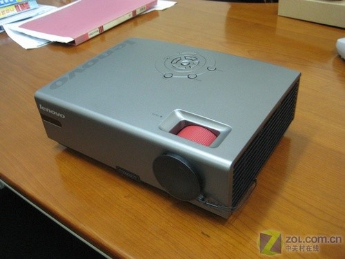 H3199Ԫ (lin)C110ͶӰC(j)̓r 