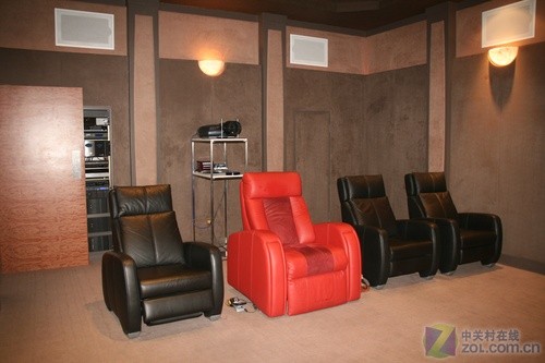 有錢不飆車 百萬級家庭影院內(nèi)部揭秘  有錢不飆車 百萬級家庭影院內(nèi)部揭秘