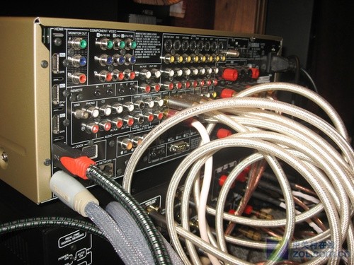 有錢不飆車 百萬級家庭影院內(nèi)部揭秘  有錢不飆車 百萬級家庭影院內(nèi)部揭秘