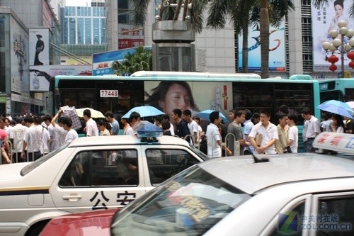 走馬觀花華強北 多圖展示真實山寨市場  走馬觀花華強北 多圖展示真實山寨市場