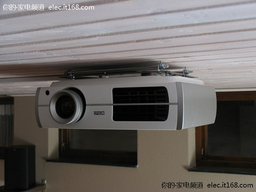 投影機(jī):愛(ài)普生EH-TW3500