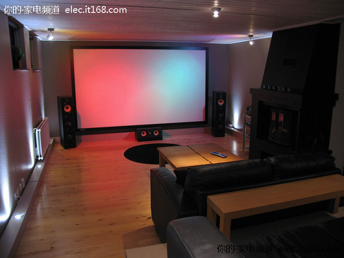 DIY幕布:四周墻壁