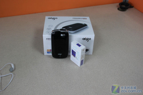 40吋屏幕MP4 愛國者首款手持投影試用