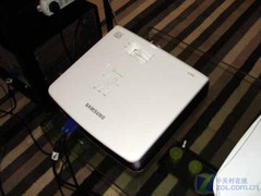 1千流明LED投影機(jī) 三星SP-F10北京到貨