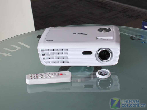 3D+720p 奧圖碼IS500送2599元高清套餐