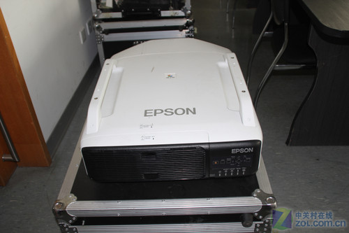 WUXGAҺͶӰC(j) (i)Z8000WUDp 