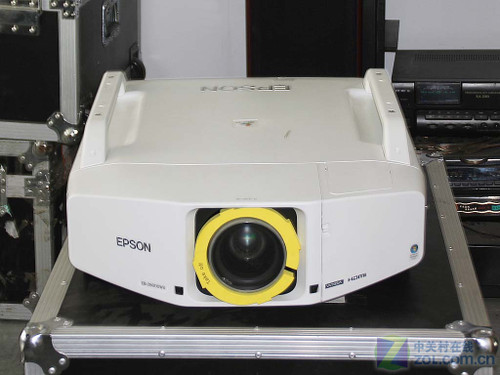 WUXGAҺͶӰC(j) (i)Z8000WUDp 