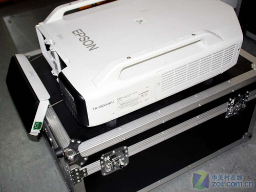 WUXGAҺͶӰC Z8000WUDp 