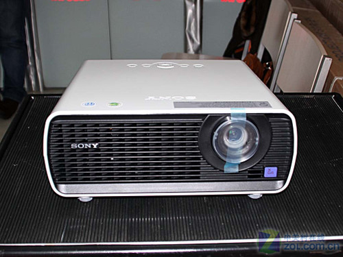 贈(zèng)8G優(yōu)盤 索尼EX120商務(wù)投影機(jī)開售