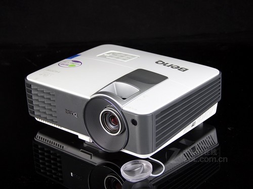 高亮3D商教投影 明基MX703行貨3499元