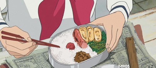 高清播放器新闻资讯    该动画中也有两处印象很深的美食场景,一个是